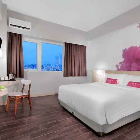 Favehotel S. Parman Medan Exterior photo
