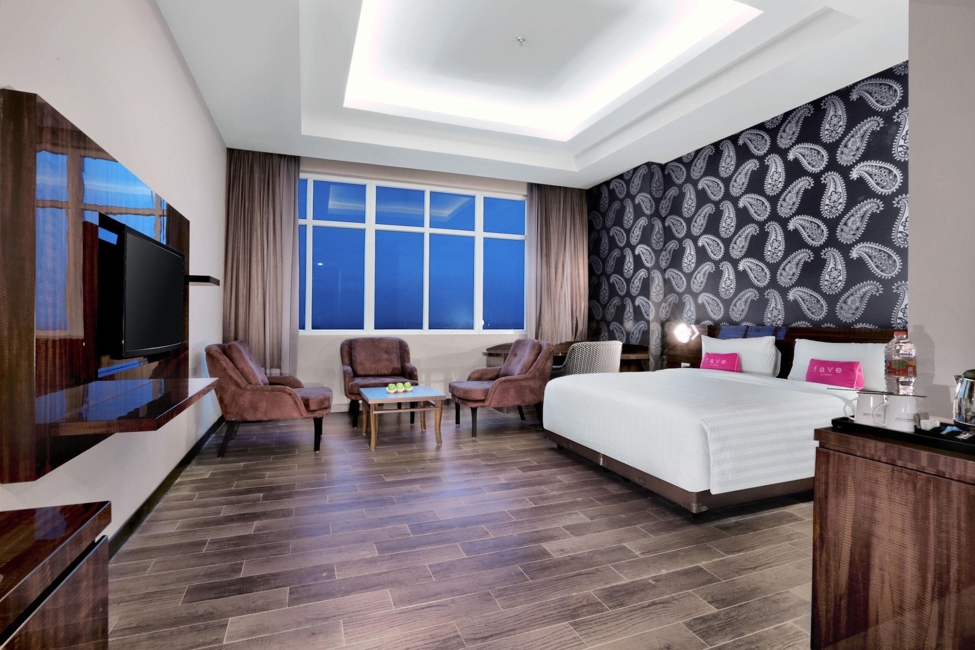 Favehotel S. Parman Medan Exterior photo